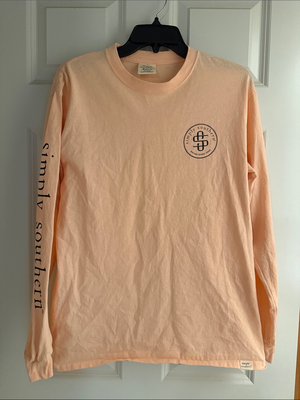 Simply Southern Peach Long Sleeve Horses